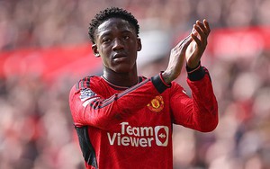 MU đổi lịch trình bất thường ngay trước trận gặp Brentford vì một ngôi sao