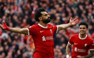 Salah vẫn tỏa sáng, Liverpool tiếp tục nuôi hy vọng vô địch