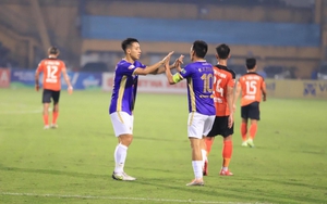 HLV Nhật Bản tiết lộ lý do Hùng Dũng vắng mặt 3 trận liên tiếp tại CLB Hà Nội