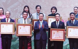 Chủ tịch nước Võ Văn Thưởng: Các Nghệ sỹ Nhân dân, Nghệ sỹ Ưu tú thực sự là 'vốn quý của đất nước'