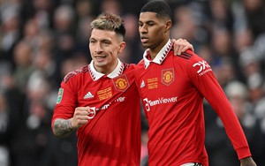 Sao trẻ MU bị chế giễu vì lời tâng bốc dành cho Lisandro Martinez