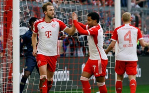 Kane lập hat-trick, Bayern Munich có chiến thắng không tưởng tại Bundesliga
