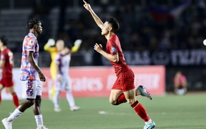 'Trò 'cưng' của HLV Troussier gặp thử thách cực đại