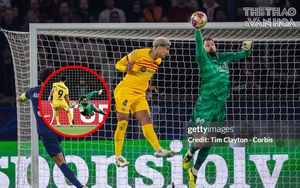 Donnarumma bị châm biếm chỉ cao... 1m75 trong bàn thua phải nhận ở thất bại trước Barca