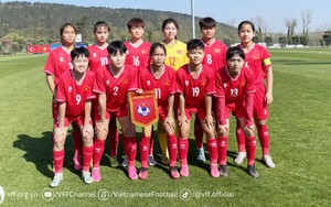 Thi đấu nỗ lực, đàn em Huỳnh Như và Thanh Nhã vẫn thua đậm trước đối thủ mạnh ở giải quốc tế