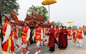 Đa sắc màu chương trình nghệ thuật 'Hội tụ non sông' - Đất Tổ Hùng Vương