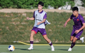 Tin nóng bóng đá Việt 19/4: Đội tuyển Trung Quốc tiến bộ quá nhanh, đồng đội U23 Việt Nam thông cảm cho Ngọc Thắng