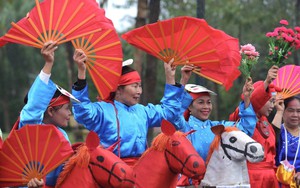 Ngày Văn hóa các dân tộc Việt Nam 19/4: Làm cho văn hóa 'thấm đẫm' vào các thế hệ người Việt