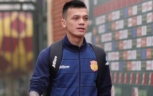 Cựu trung vệ HAGL bất ngờ bị gạch tên khỏi danh sách, liệu có được nhận huy chương nếu Nam Định vô địch?