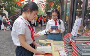 Chào tuần mới: Một thập niên của 'ngày sách'