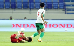 23 phút đầy 'chất nghệ' của Tuấn Anh trong màu áo ĐT Việt Nam trước khi bị đốn hạ phải rời sân