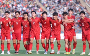 HLV Hoàng Văn Phúc: 'Bóng đá Việt Nam phải tạo ra xung lực mới để phát triển'