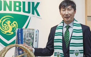 Cộng đồng mạng 'chia đôi chiến tuyến' vì HLV Kim Sang Sik