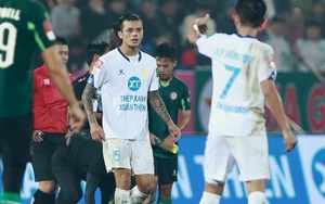 Bị Nam Định gạch tên ở giai đoạn 2 V-League, cựu trung vệ HAGL làm điều gây bất ngờ