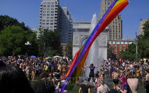 Mỹ cảnh báo nguy cơ khủng bố nhằm vào cộng đồng LGBTQI+