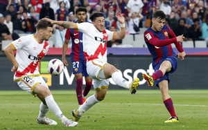 Barca giành ngôi á quân La Liga trong ngày Xavi chiến thắng, Pedri trỗi dậy