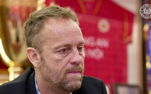 HLV Mano Polking chính thức dẫn dắt CLB Công An Hà Nội, lộ lý do chưa thể cầm quân ngay lập tức