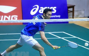 Nguyễn Tiến Minh giành chiến thắng lịch sử trước tay vợt số 1 thế giới sau 61 phút kịch tính, được báo Đông Nam Á khen ngợi