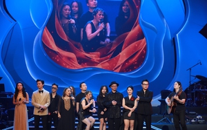 Phương Thanh khóc nức nở sau 17 năm mới làm liveshow riêng