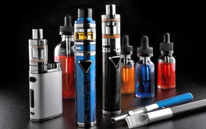 Gia tăng tình trạng thanh thiếu niên hút thuốc lá điện tử