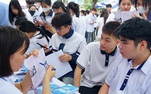 Hà Nội quy định các khoản thu và mức thu dịch vụ hỗ trợ hoạt động giáo dục