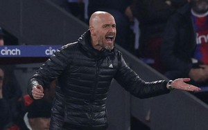 2 huyền thoại MU dự đoán Ten Hag bị sa thải sau trận thua Crystal Palace