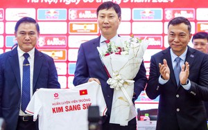 HLV Kim Sang Sik: ‘Triết lý của tôi là lòng trung thành, bóng đá chiến thắng’
