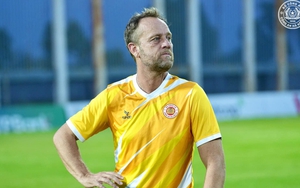 CAHN sa sút không phanh từ khi chia tay Kiatisuk, bao giờ đến lượt Mano Polking?