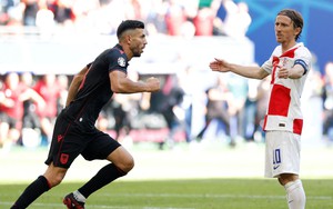 Tin nóng EURO hôm nay 20/6: Cầu thủ vừa ghi bàn, vừa phản lưới nhà, đi vào lịch sử EURO; Đức thưởng lớn cho Nagelsmann