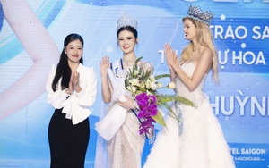 Huỳnh Trần Ý Nhi nhận sash Miss World Vietnam tham dự Hoa hậu Thế giới lần thứ 72