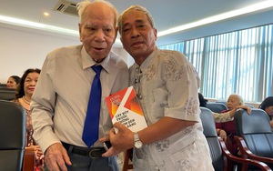 Đoàn Minh Tuấn say đắm trong vừng sáng lung linh