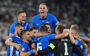 HLV Trần Công Minh: 'EURO này nhiều đội cửa dưới đá quá hay'