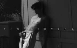 V BTS khiến ARMY ngạc nhiên với bộ ảnh cởi trần cho dự án mới "TYPE 1"