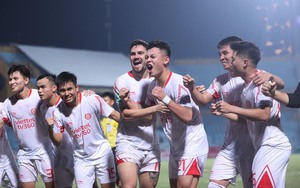 Tin nóng bóng đá Việt 3/6: 'Sao' Thể Công Viettel được 'đại gia' Hàn Quốc quan tâm, Văn Hậu dễ trở lại CLB Hà Nội