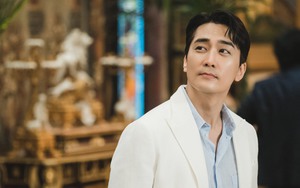 Tài tử "Trái tim mùa Thu" Song Seung Hun trở lại với "Những tay chơi siêu đẳng 2"