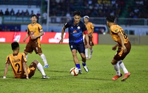 Tin nóng bóng đá Việt 1/7: U16 Việt Nam đá ‘trận cầu định mệnh’ với Thái Lan, cầu thủ Việt kiều chia tay Bình Định