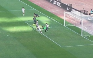 Tạo 2 cơ hội ngon ăn trong hiệp 1, tuyển trẻ Việt Nam suýt tạo bất ngờ trước thầy cũ của sao Ngoại hạng Anh