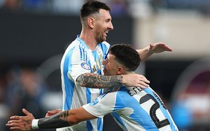 Messi đã vượt Ali Daei, nhưng liệu có phá được kỷ lục ghi bàn của Ronaldo?