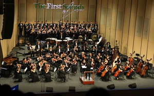 Hòa nhạc kỷ niệm một năm ngày khánh thành Nhà hát Hồ Gươm