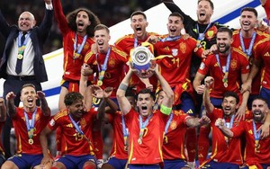 Nhật ký EURO bằng thơ - Chung kết (Tây Ban Nha - Anh 2-1): Lần thứ tư nâng cup