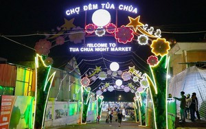 Độc đáo chợ đêm vùng cao Tủa Chùa