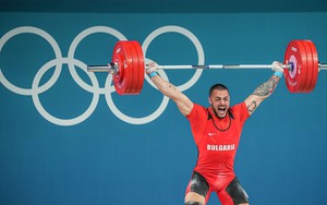 VĐV 20 tuổi giành HCV ngoạn mục, lập kỷ lục thế giới và Olympic ở môn cử tạ 