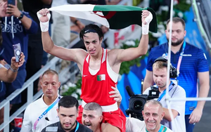 Võ sĩ gây tranh cãi về giới tính tuyên bố là phụ nữ đích thực, muốn đòi lại danh dự sau tấm HCV Olympic 2024