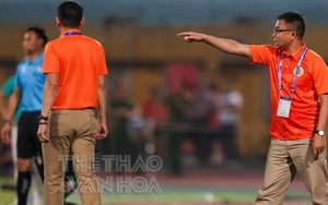 Chia tay GĐKT Trần Tiến Đại, CAHN đủ sức đua vô địch V-League