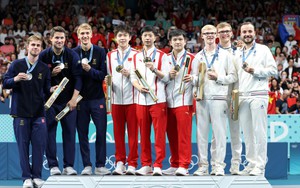 Trung Quốc lập kỉ lục về số HCV, truyền thông nước nhà hết lời ca ngợi, Nhật Bản và Hàn Quốc hài lòng trước những cột mốc lịch sử Olympic