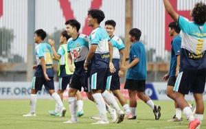 Thủ thành cao 1m91 tỏa sáng trên chấm luân lưu, HAGL vô địch giải quốc gia