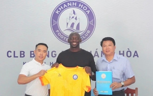 Khi CLB Việt Nam là... 'khách quen' của FIFA!