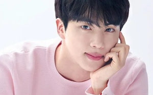 Jin BTS ngoài đời thực qua lời kể của người trực tiếp thấy nam thần tượng ở Paris