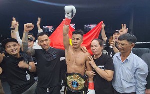 Võ sĩ Việt Nam hạ đo ván đối thủ chỉ sau 2 phút thi đấu, ngạo nghễ giành ngôi vô địch thế giới
