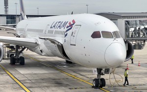 FAA yêu cầu kiểm tra dòng máy bay Boeing 787 Dreamliners sau sự cố trên không